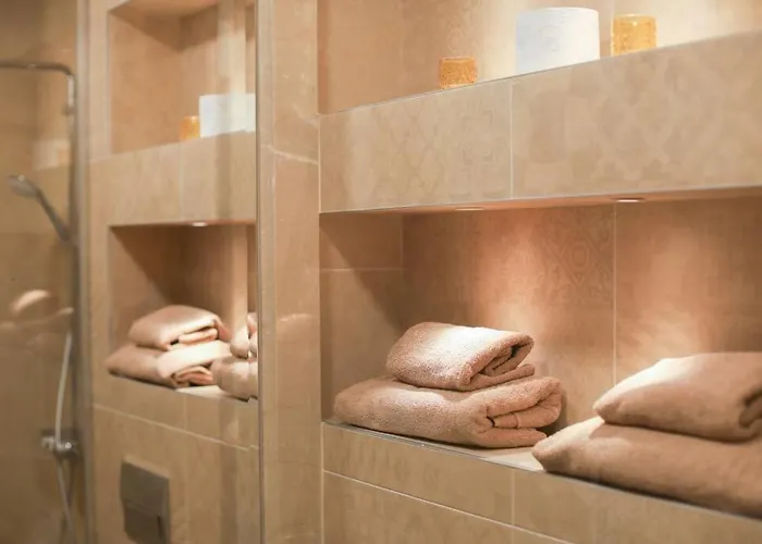 Апартаменты Marina Apartment-2bdr At South Bay Complex