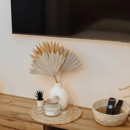 Marina Apartment-2bdr At South Bay Complex ヴァルナ