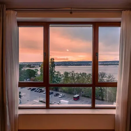 Marina Apartment-2bdr At South Bay Complex ヴァルナ