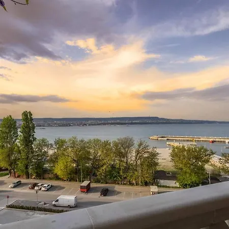 Lejlighed Marina Apartment-2bdr At South Bay Complex *