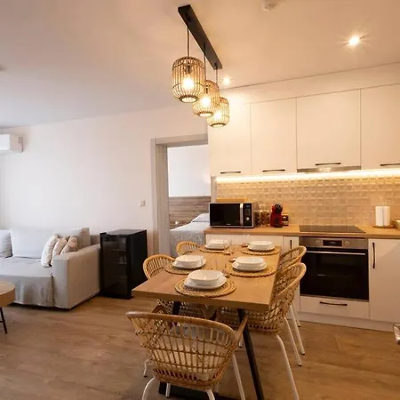 Lejlighed Marina Apartment-2bdr At South Bay Complex