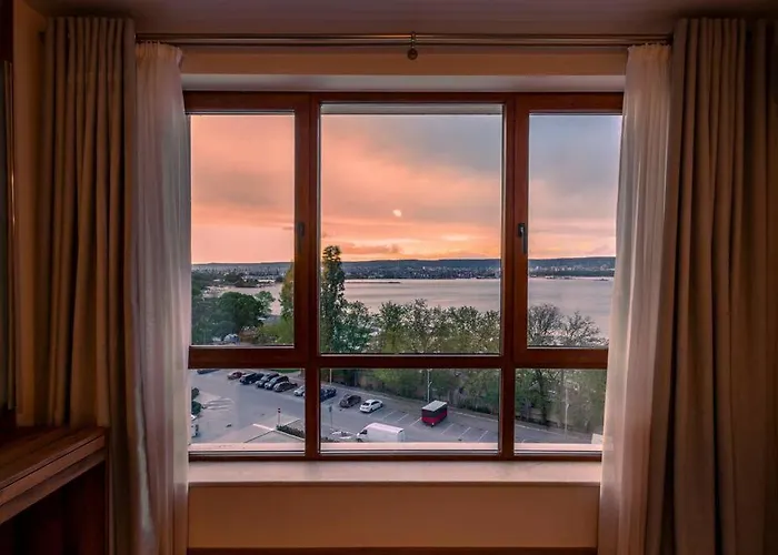 Marina Apartment-2bdr At South Bay Complex Varna