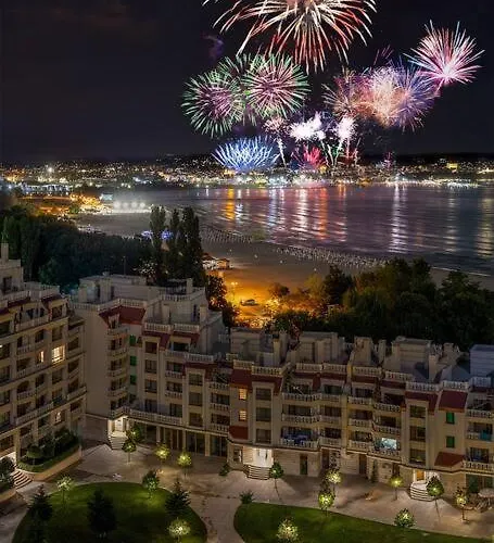 Marina Apartment-2bdr At South Bay Complex